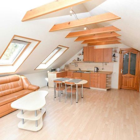 Cozy Apartment With Balcony Juodkrantė Extérieur photo