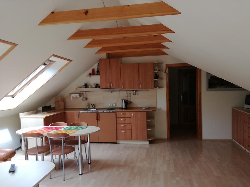 Cozy Apartment With Balcony Juodkrantė Extérieur photo