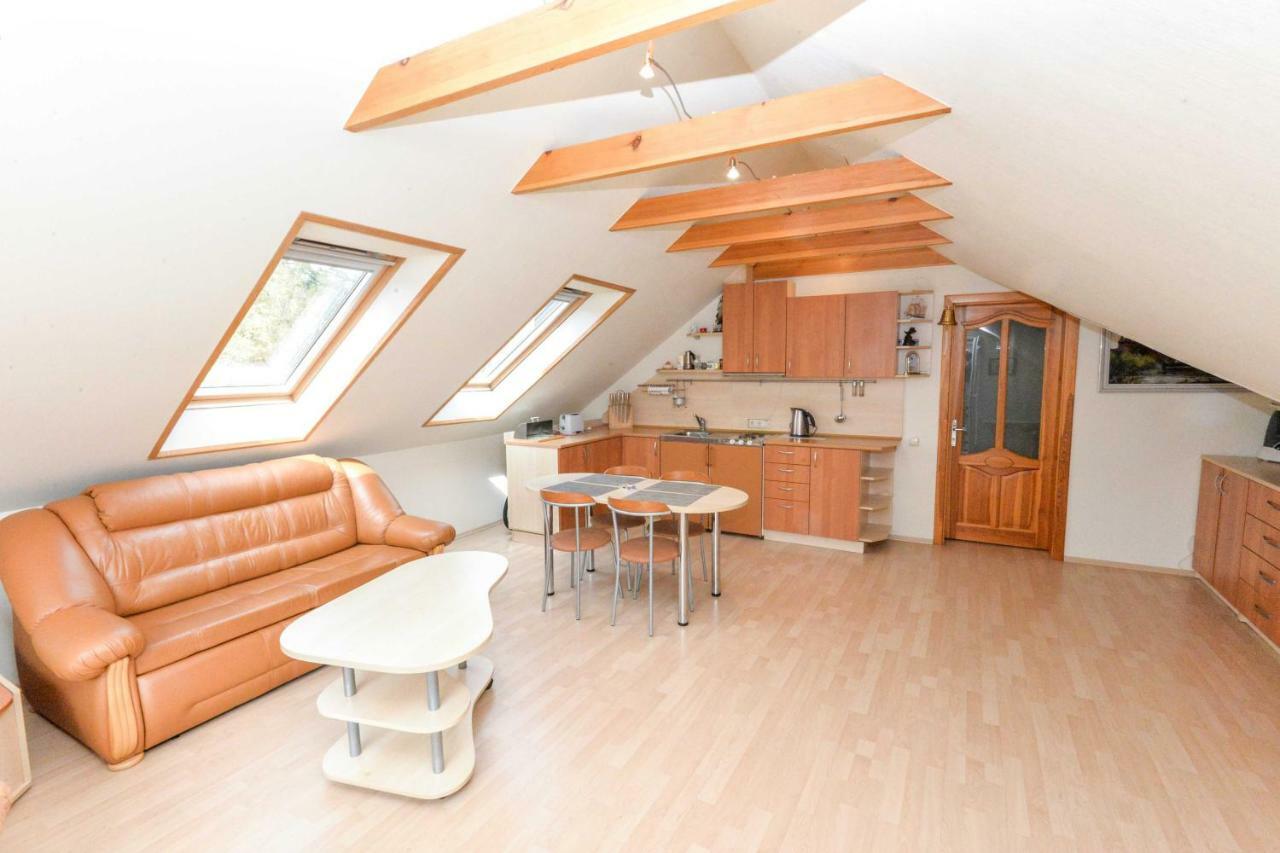 Cozy Apartment With Balcony Juodkrantė Extérieur photo